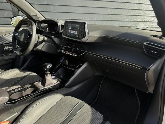 Peugeot 2008 1.2 PureTech GT 130 pk Nwe Distributieriem, Keyless, Dealeronderh