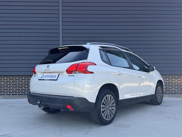 Peugeot 2008 1.2 PureTech Blue Lion Panoramadak, Trekhaak, NAP