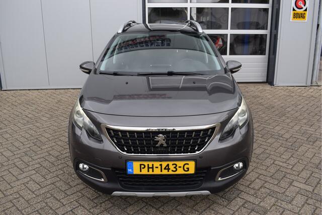 Peugeot 2008 1.2 PureTech Allure | Trekhaak | Camera | Panoramadak | Automaat