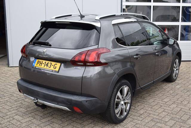 Peugeot 2008 1.2 PureTech Allure | Trekhaak | Camera | Panoramadak | Automaat