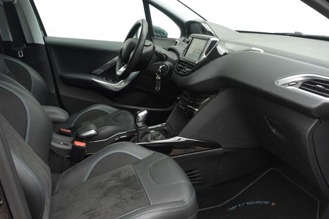 Peugeot 2008 1.2 PureTech Allure - Crossway | Nav | Pano dak | Clima | 17 Lmv | Goed onderhouden