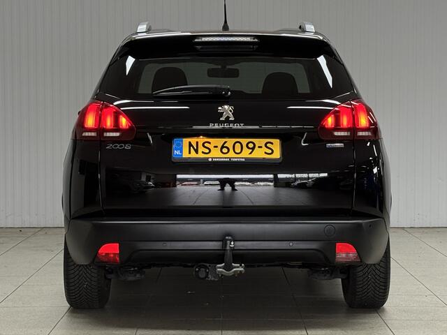 Peugeot 2008 1.2 PureTech Blue Lion/ D-Riem Verv. 87.000KM!/ Pano-Dak!/ Trekhaak/ DAB+/ Apple+Android/ Airco/ Navi/ Cruise/ Bluetooth/ Multi.LEDER.Stuur/ Elek.Pakket/ Isofix/ PDC Achter.