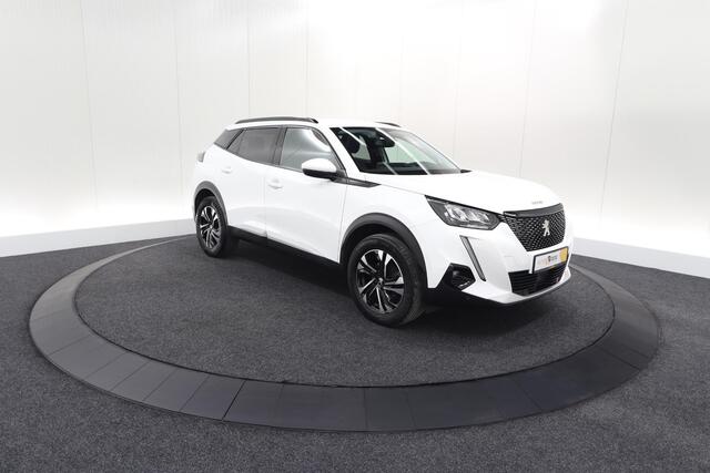 Peugeot 2008 PureTech 130 Allure | Trekhaak | Camera | Navigatie | Parkeersensoren