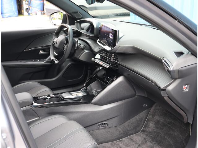 Peugeot 2008 1.2 Hybrid 136PK GT | AppleCarplay/Android Auto | Navigatie | Keyless | Adaptive Cruise Control | Climate Control | Camera | FULL LED | Two-Tone | Sfeerverlichting |