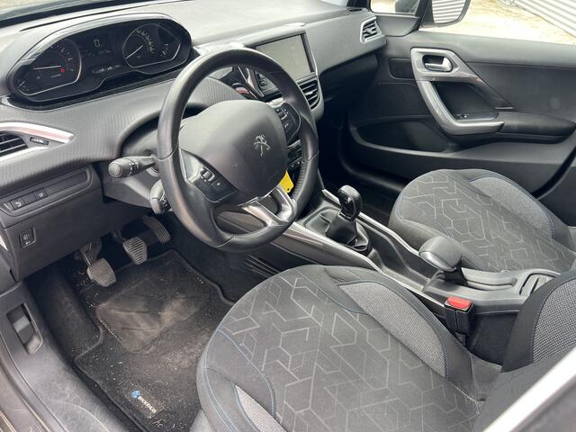 Peugeot 2008 1.2 PureTech Allure | Nieuw Binnen | Cruise | Clima | Lichtmetaal