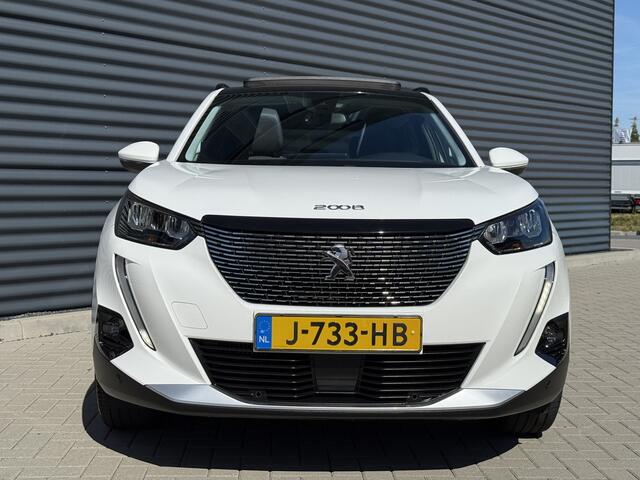 Peugeot 2008 1.2 PureTech Allure Pano/360Camera/Apple
