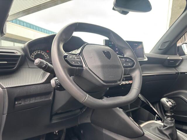 Peugeot 2008 1.2 PURETECH STYLE AIRCO WIDESCREEN NAVI PDC-CAMERA