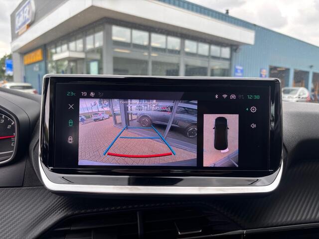 Peugeot 2008 1.2 PURETECH STYLE AIRCO WIDESCREEN NAVI PDC-CAMERA