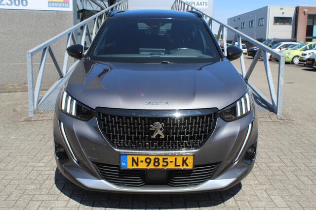 Peugeot 2008 1.2 PureTech GT *Automaat*Navigatie/3D virtual cockpit/Stoelverwarming/Adaptive cruise control/Achteruitrijcamera/Parkeersensoren rondom/Dodehoek detectie/Focal audio/Climate control/Apple carplay/DAB.