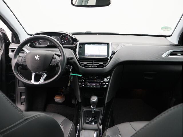 Peugeot 2008 1.2 PureTech Allure/ automaat/ lage km/ zeer mooi!