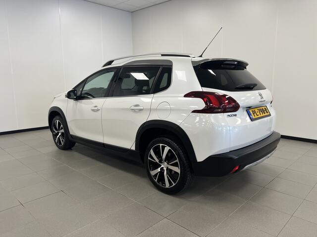 Peugeot 2008 1.2 PT 111PK / Allure / Panoramadak / Climate.C / Navi / h.leder /