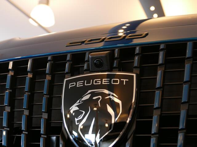 Peugeot 2008 1.2 Hybrid 145 Allure | ¤4.450,- voordeel! | Uit voorraad leverbaar! | Adaptive Cruise Control | Navigatie | 360° Camera | Full LED