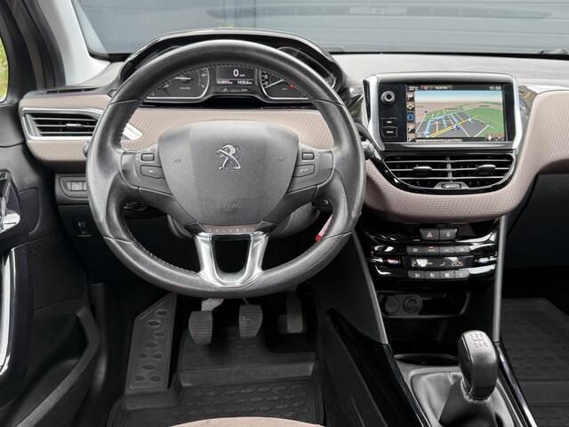 Peugeot 2008 1.2 PureTech Urban Cross 2e Eigenaar,Navi,110pk,Clima,Cruise,Trekhaak,Pdc,Nieuwe Apk bij Aflevering