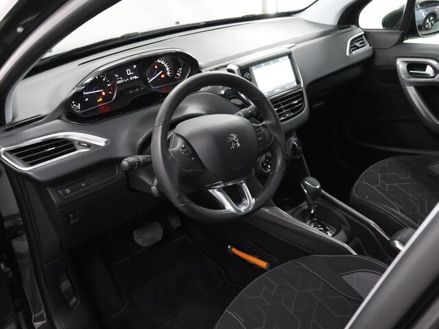 Peugeot 2008 1.2 PureTech Blue Lion | Navigatiesysteem | Parkeersensoren | Bluetooth | Cruise Control