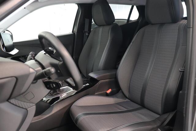 Peugeot 2008 1.2 PureTech Allure Pack | Camera | Climate control | Navigatie | LED | AppleCarplay AndroidAuto |