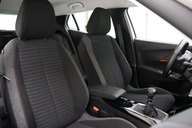 Peugeot 2008 1.2 PureTech Blue Lease Active | AIRCO | Navigatie | Parkeersensoren achter | Cruise control | Start/Stop Knop | Armsteun |