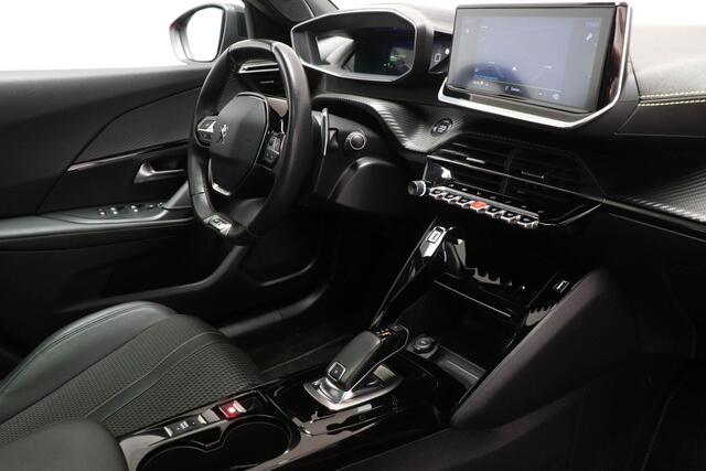 Peugeot 2008 1.2 PureTech GT-Line | PACK CONNECT | PANORAMADAK | DRAADLOZE LADER | CAMERA