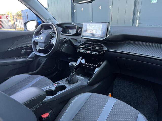 Peugeot 2008 1.2 PT 100 Allure | Prijs is rijklaar incl. garantie