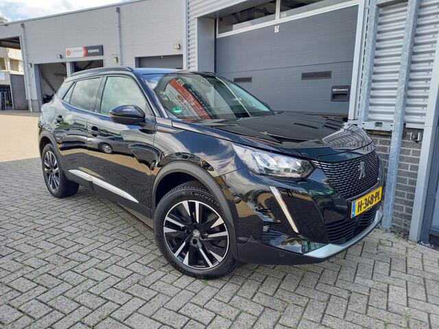 Peugeot 2008 1.2 PureTech Blue Lease Allure - CAMERA - I-COCKPIT - PDC V/A - NL AUTO - 1 EIGENAAR - CARPLAY / ANDROID -