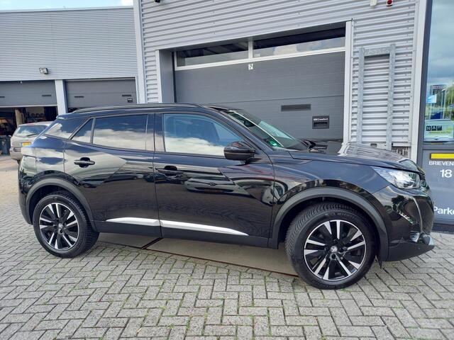 Peugeot 2008 1.2 PureTech Blue Lease Allure - CAMERA - I-COCKPIT - PDC V/A - NL AUTO - 1 EIGENAAR - CARPLAY / ANDROID -