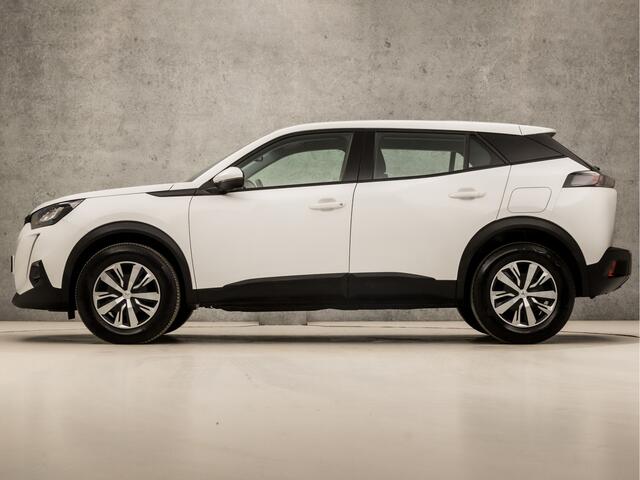 Peugeot 2008 1.2 PureTech Sport (APPLE CARPLAY, GROOT NAVI, CLIMATE, PARKEERSENSOREN, TREKHAAK, SPORTSTOELEN, LANE ASSIST, DAB+, CRUISE, NIEUWE APK, NIEUWSTAAT)