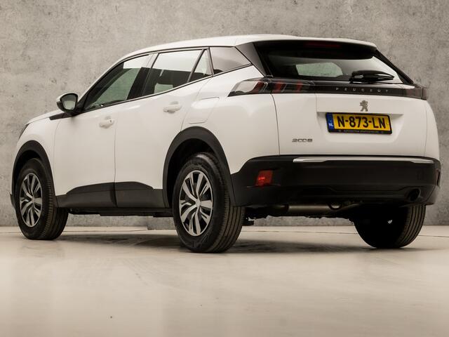 Peugeot 2008 1.2 PureTech Sport (APPLE CARPLAY, GROOT NAVI, CLIMATE, PARKEERSENSOREN, TREKHAAK, SPORTSTOELEN, LANE ASSIST, DAB+, CRUISE, NIEUWE APK, NIEUWSTAAT)