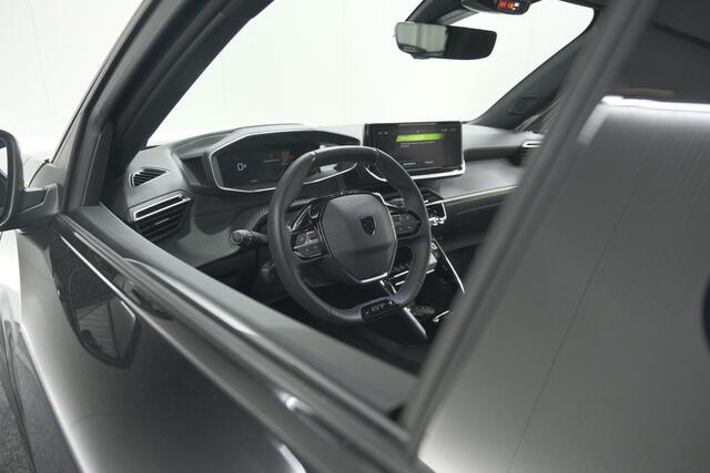 Peugeot 2008 PureTech 130 EAT8 GT | 360 Camera | Adaptieve Cruise Control | Dodehoekdetectie | Apple Carplay