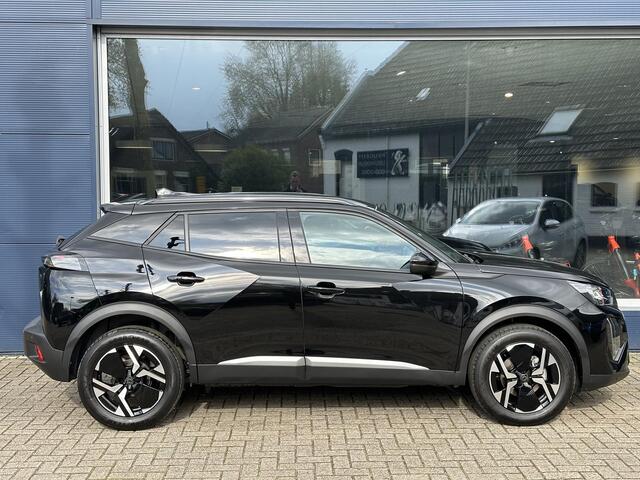 Peugeot 2008 1.2 Turbo 100 PK Allure | Bouwjaar 2024 | Nieuwste Model ! | Digitaal Instrumentarium | HD Camera | Parkeersensoren Voor + Achter | Full Screen Navigatie | LED Verlichting | Climate Control | Lichtmetalen Velgen |