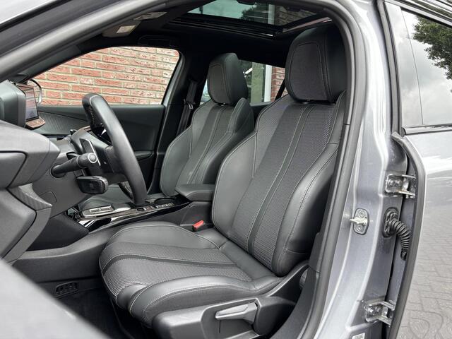 Peugeot 2008 GT 1.2 Hybrid 145pk e-DCS6 | SCHUIF/KANTELDAK | ADAPTIVE CRUISE | NAVI | 360° CAMERA | DRAADLOZE LADER | DODEHOEKBEW.
