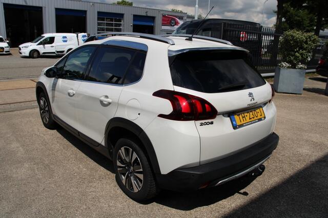 Peugeot 2008 1.2 PureTech Allure