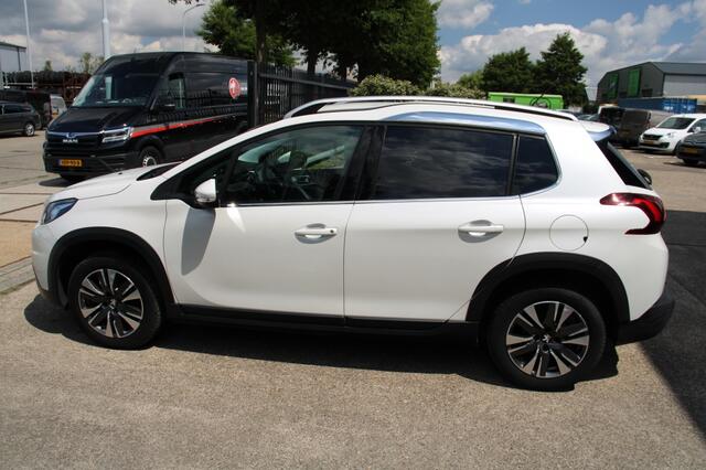 Peugeot 2008 1.2 PureTech Allure
