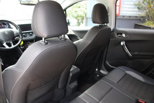 Peugeot 2008 1.2 PureTech Allure