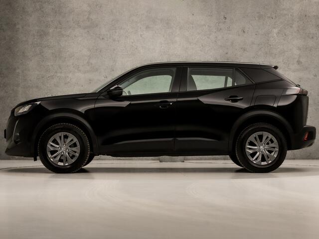 Peugeot 2008 1.2 PureTech Sport (APPLE CARPLAY, GROOT NAVI, STOELVERWARMING, PARKEERSENSOREN, SPORTSTOELEN, LED KOPLAMPEN, CRUISE, LM VELGEN, NIEUWSTAAT)
