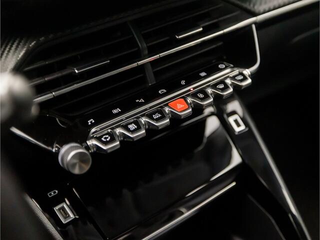 Peugeot 2008 1.2 PureTech Allure Sport (VIRTUAL COCKPIT, APPLE CARPLAY, LEDER, KEYLESS, 360 CAMERA, SPORTSTOELEN, GETINT GLAS, LM VELGEN, NIEUWSTAAT)