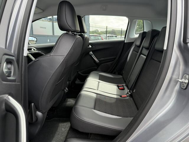 Peugeot 2008 1.2 PureTech Allure Automaat,2e Eigenaar,Navi,Clima,Cruise,Halfleder,110pk,Lm velgen,Pdc V+A,Apk tot 01-2026