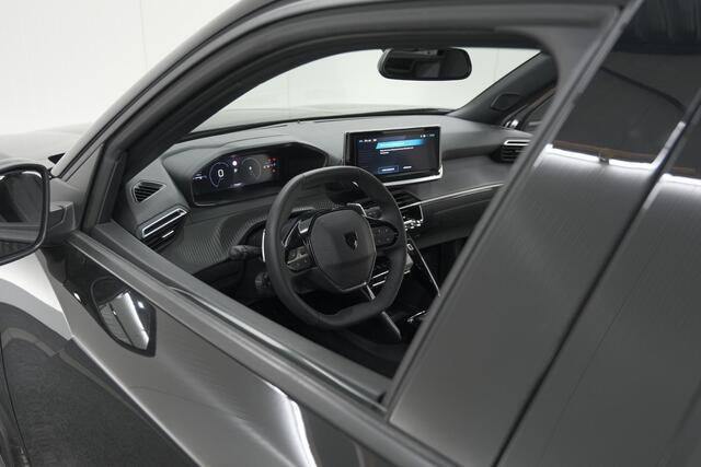 Peugeot 2008 PureTech 130 EAT8 Allure | 360 Camera | Adaptieve Cruise Control | Dodehoekdetectie | Navigatie