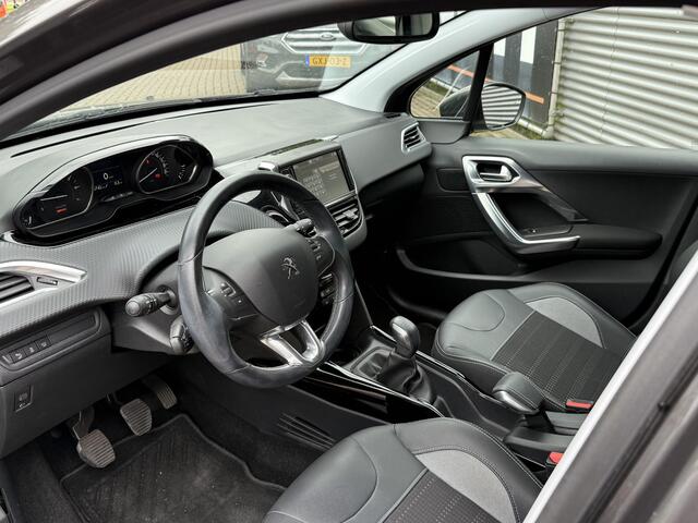 Peugeot 2008 1.2 PureTech Allure!! | Clima | Cruise | Ndl auto | Lage km stand | Distributieriem recent vervangen | RIJKLAARPRIJS INCL 12 MAANDEN GARANTIE EN BEURT