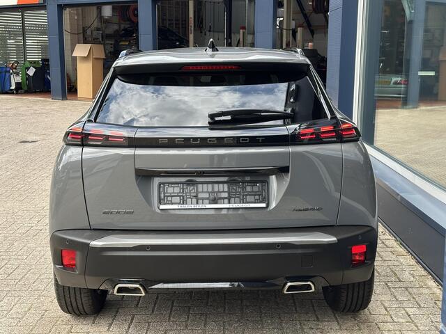Peugeot 2008 1.2 Hybrid 145 PK Allure | Automaat | 2025 Auto | Navigatie via Telefoon | Grip Control met All Season Banden | Adaptieve Cruise Control | 360 Graden Camera | Parkeersensoren V+A | Hoge Zitpositie | Hybride Elektrisch rijden met Automaat | Climate Control