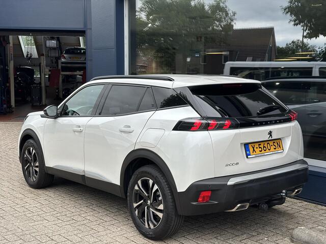 Peugeot 2008 1.2 Turbo 130 PK Allure | Automaat | Trekhaak 1200 KG | Navigatie | Slechts 22.200 KM | Parkeer Sensoren | Apple Carplay | Lichtmetalen Velgen | LED Verlichting | Cruise control | Climate control | DAB+ Radio |