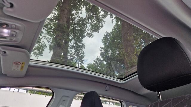 Peugeot 2008 1.2 PURET. BLUE LION