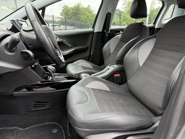 Peugeot 2008 1.2 PureTech Allure 2e Eigenaar,Navi,Aaple Carplay,Clima,Cruise,Trekhaak,APK tot 04-2026