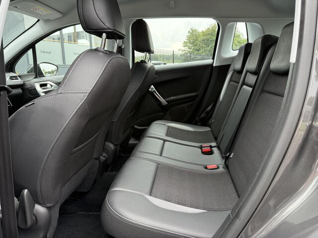 Peugeot 2008 1.2 PureTech Allure 2e Eigenaar,Navi,Aaple Carplay,Clima,Cruise,Trekhaak,APK tot 04-2026