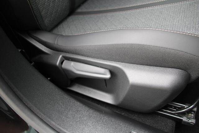 Peugeot 2008 1.2 PureTech 100pk Allure Airco Navi Camera V+A Carplay Fabrieksgarantie tot 04-2026