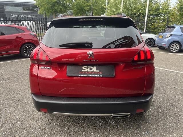 Peugeot 2008 1.2 PureTech GT-Line // PANORAMADAK // HALF LEDER // NAVI // CLIMA // CRUISE // CAMERA+SENSOREN //