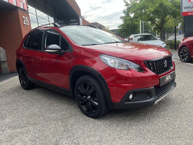 Peugeot 2008 1.2 PureTech GT-Line // PANORAMADAK // HALF LEDER // NAVI // CLIMA // CRUISE // CAMERA+SENSOREN //