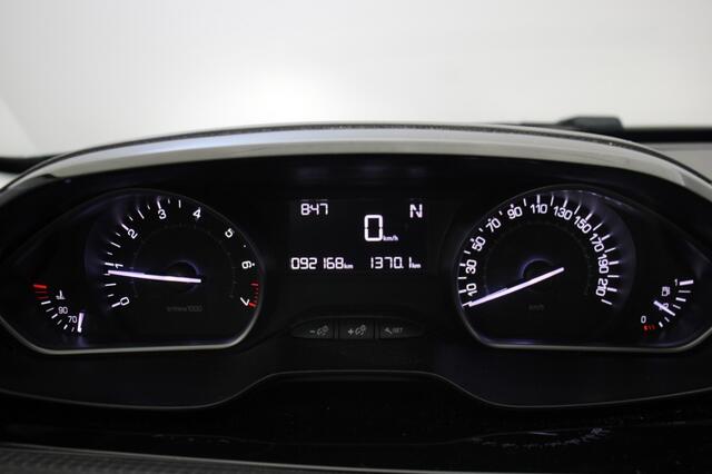 Peugeot 2008 1.2 PureTech Acces Automaat - Cruise, Trekhaak