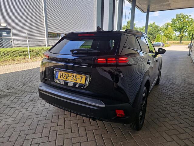 Peugeot 2008 1.2 PureTech 100 Allure