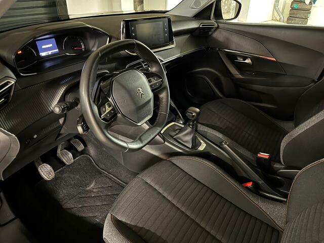 Peugeot 2008 1.2 PT B.L. Active