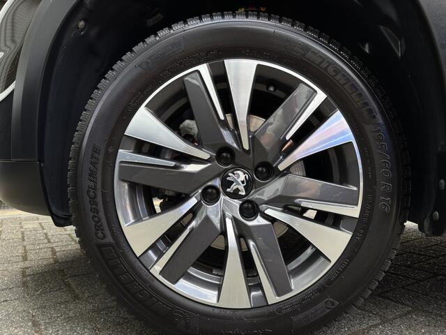 Peugeot 2008 Allure 1.2-111pk/Panoramadak