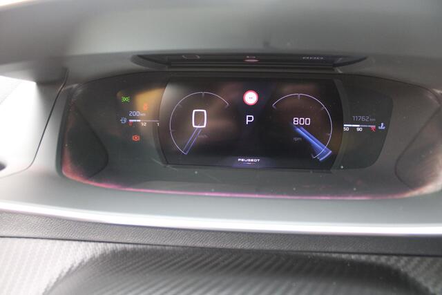 Peugeot 2008 1.2 130PK AUTOMAAT GT PACK | TREKHAAK | NAVIGATIE | ELEKTRISCHE STOELVERSTELLING | MASSAGE STOEL | STOEL VERWARMING | CAMERA VOOR / ACHTER | DRAADLOOS APPLE-CARPLAY / ANDROID-AUTO | DRAADLOOS LADEN | KEYLESS ENTRY / START | DODEHOEK DETECTIE | ADAPTIVE CR